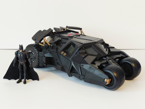 Batman begins batmobile - 13,