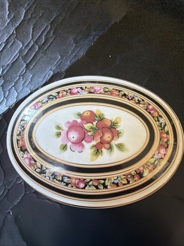 Vintage wedgwood clio oval - vintage,