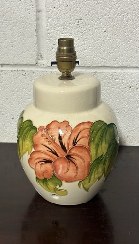 Gorgeous moorcroft hibiscus - moorcroft,