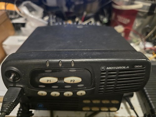 Motorola gm340 vhf radio - ,