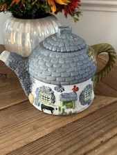 Vintage Cottage Teapot