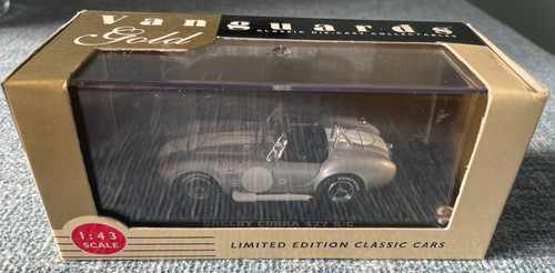 Vanguards gold scale - gold, 1/43