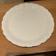 WEDGWOOD Countryware White circular bone China Cake Plate  10.25”