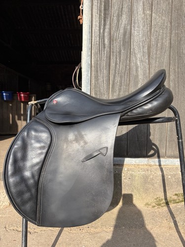 Jeffries falcon event saddle - falcon,