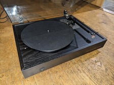 Systemdek IIX 900 turntable