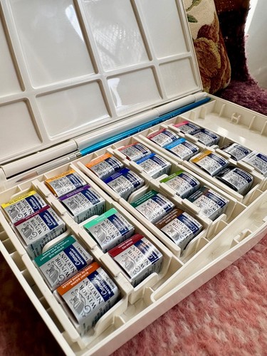 Winsor newton cotman - &,