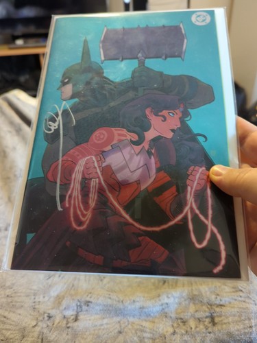 Absolute wonder woman signed - absolute,