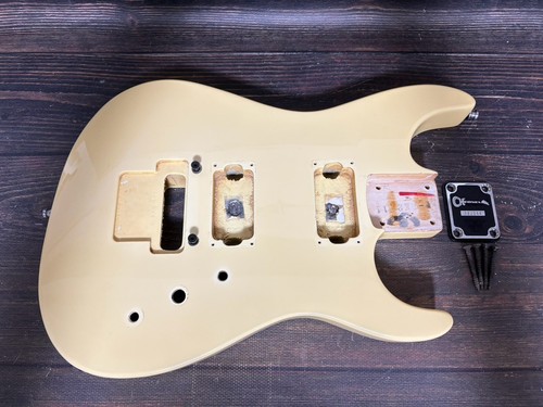 90s charvel jackson - charvel, by