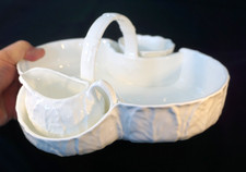 Beautiful Wedgwood Countryware Strawberry Basket