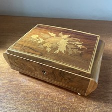 Italian Wooden Music Trinket