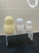 RUSSIAN NESTING DOLLS