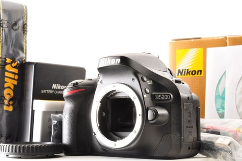 Nikon d5200 1mp digital - nikon, slr