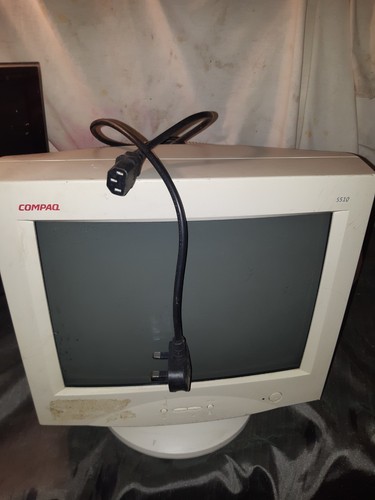 Compaq st10 vintage colour crt - compaq,
