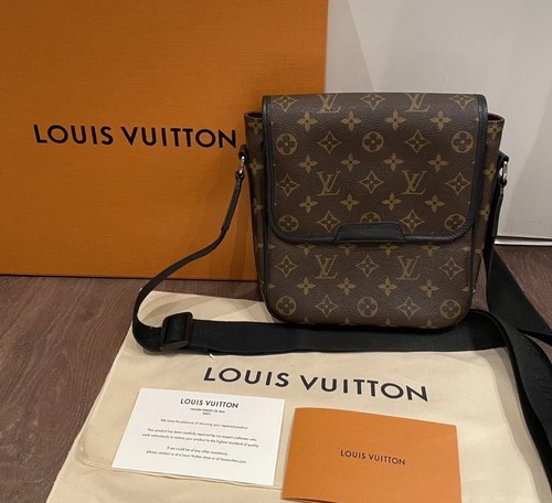 Louis vuitton messenger bag - messenger,