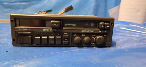 Ford car stereo - ford, radio