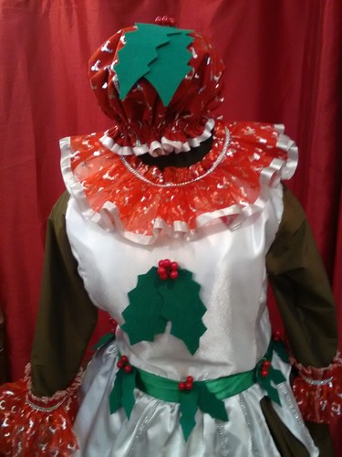 Christmas pudding pantomime - pudding,