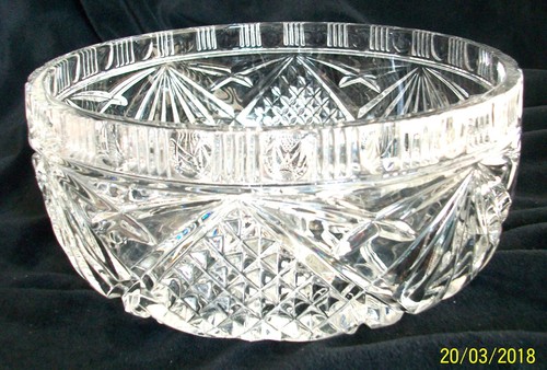 Glass dish trifle bowl fruit - dish.,