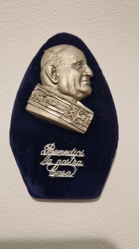 Vintage pope papal bless - vintage,
