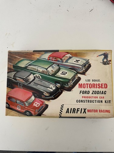 Airfix mrrc ford zodiac - 1/32,