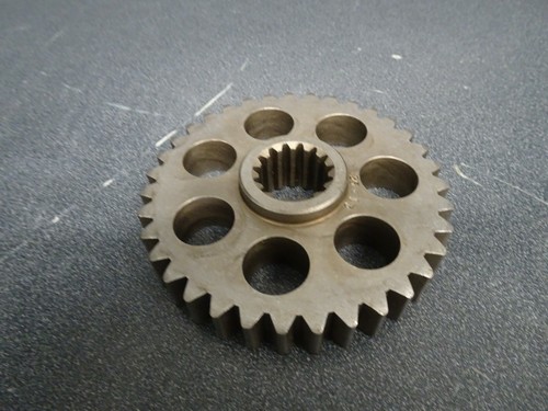 New yamaha oem - sprocket, gr