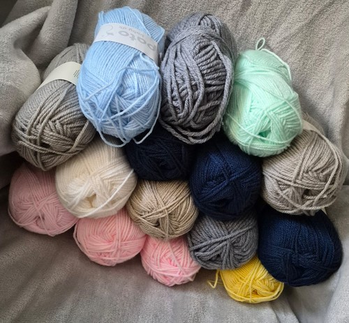 X15 joblot 100g wool - 🌸, joblot,
