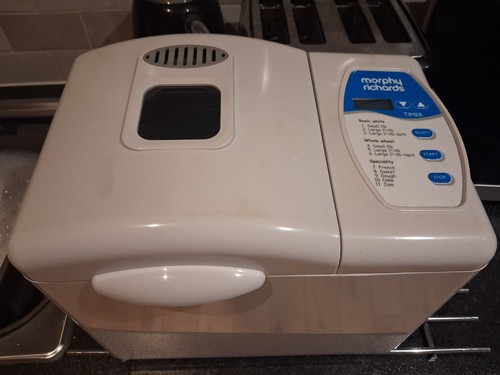 Morphy richards bread maker - bread,
