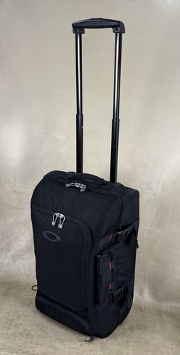 Oakley black luggage - black,