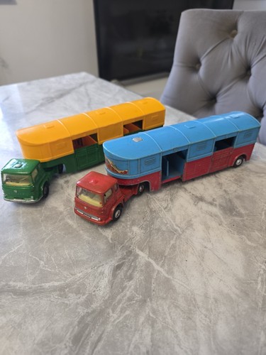 Corgi major toys articulated - corgi,