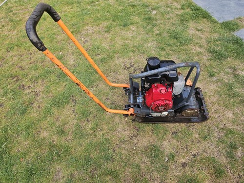 Wacker plate belle petrol - plate, 12"