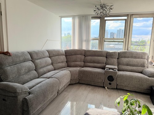 Dfs lakelyn music - lakelyn,