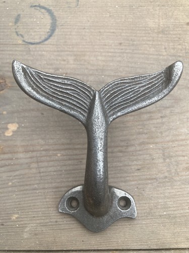 Whale tail single hook - whale,