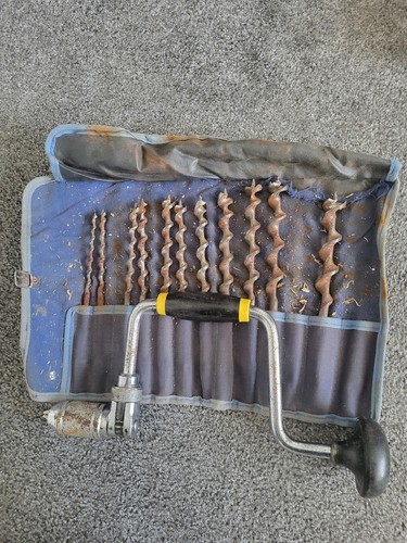Ratchet brace and bits - brace,