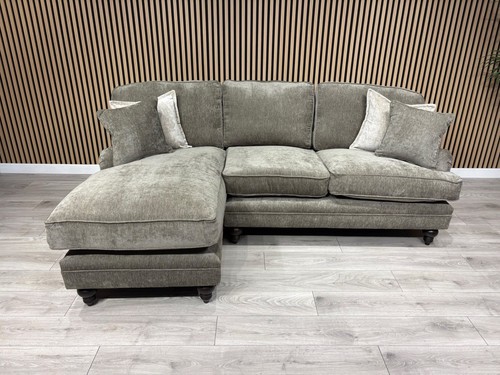 Laura ashley heritage style - ashley,