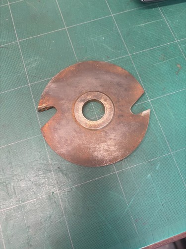 Grooving cutter for spindle - for,
