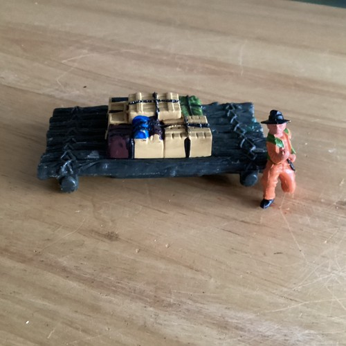 Britains deetail toy soldiers - britains,
