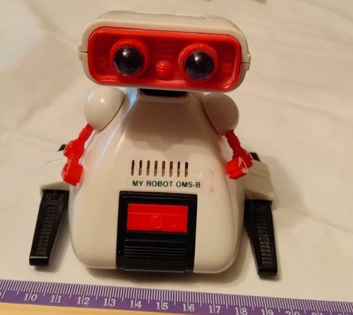 Vintage 1982 tomy - dingbot, my
