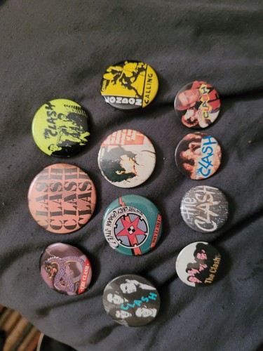 Clash pin badges vintage punk - clash,