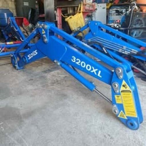 Solis tractor front - front, loader