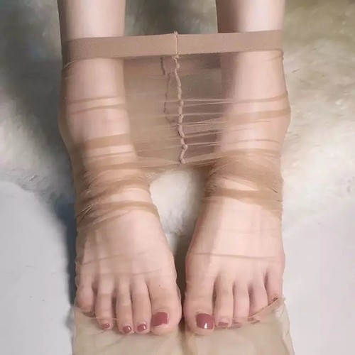 Women transparent pantyhose - transparent,