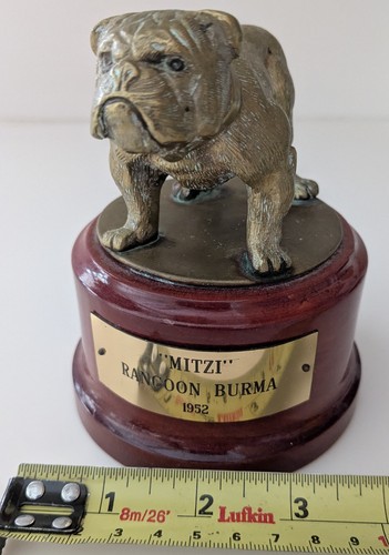Cast brass 1952 - wwar, dog