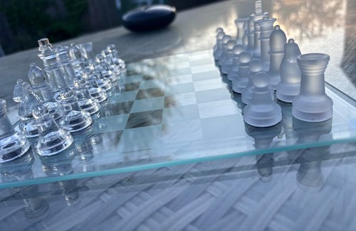 Luxury glass chess set clear - glass,