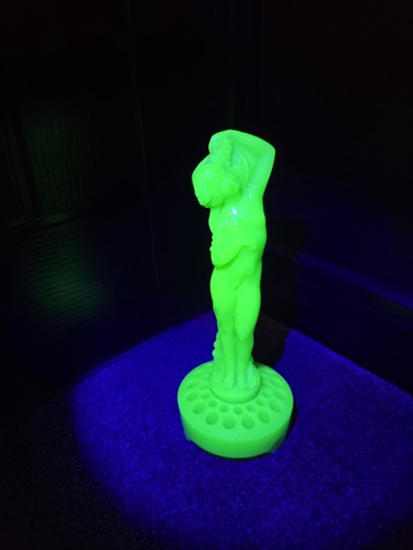 Uranium green glass jobling - green,