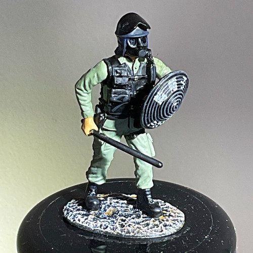 Scale 54mm cast metal - scale,