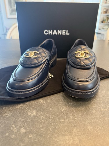 Chanel navy quilted flap - chanel,