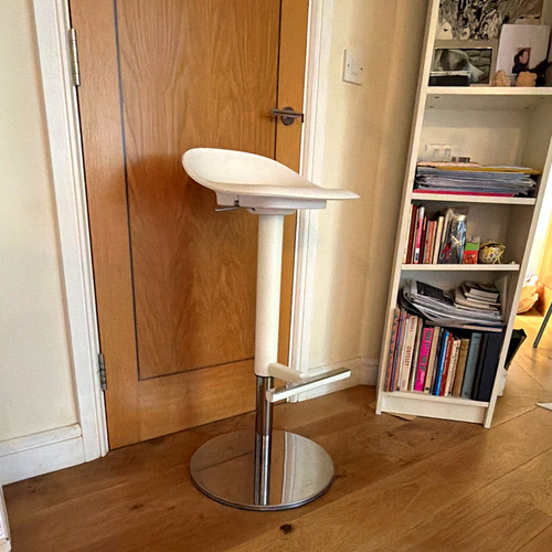 White adjustable swivel bar - swivel,
