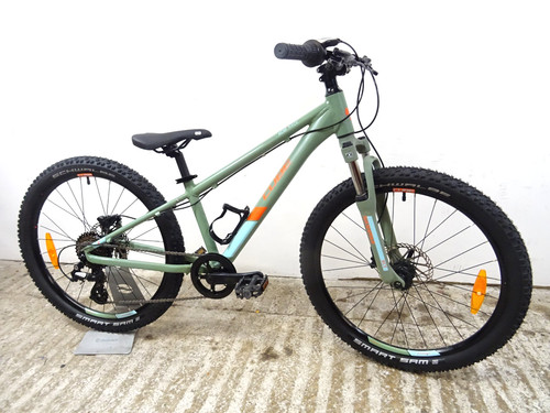 2024 cube acid 240 race - 2024,