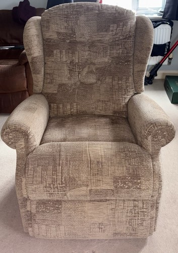 Sherborne riser recliner chair - recliner,