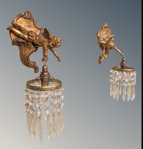 Pretty pair gilt - cherub, wall