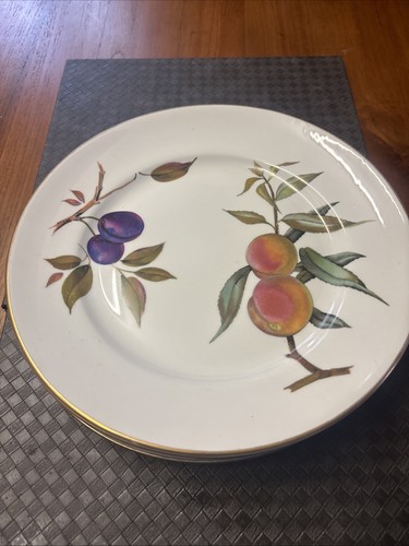 Royal worcester porcelain - worcester,