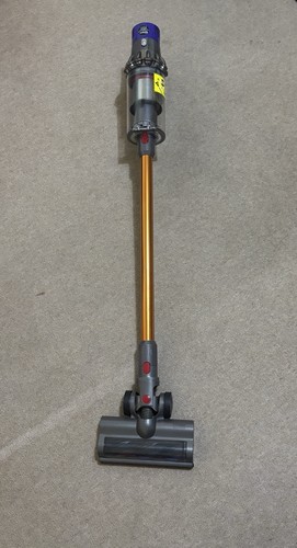 Dyson cordless bagless - v7,